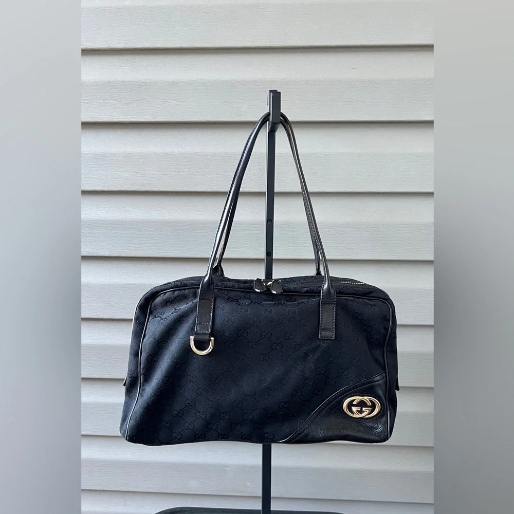 GUCCI Monogram Medium Britt Boston Black - Picture 2 of 13